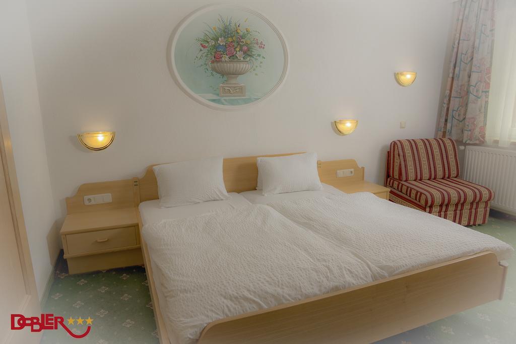 Ferienhotel Dobler Weissenbach am Lech Zimmer foto